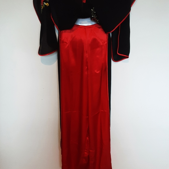 Authentic Elegant Asian "Ao Dai"  2 Piece Tunic Outfit - Picture 6 of 9